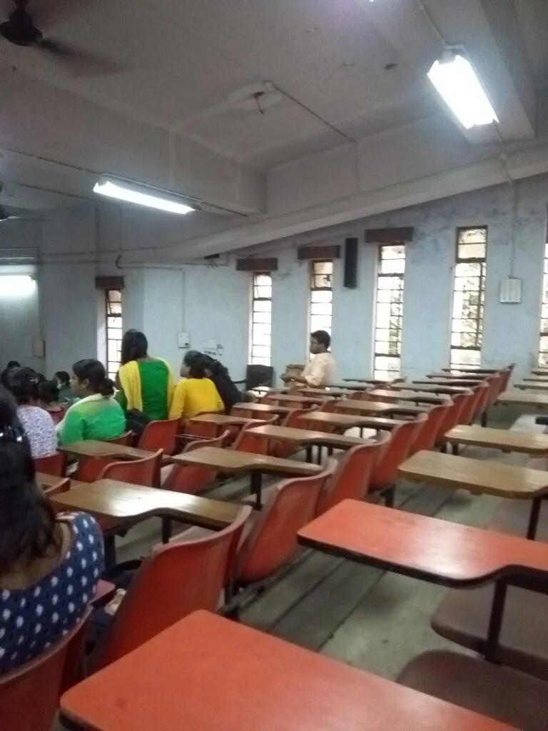 25 Education Ministers Agreed on Public Oversight of Classroom AI