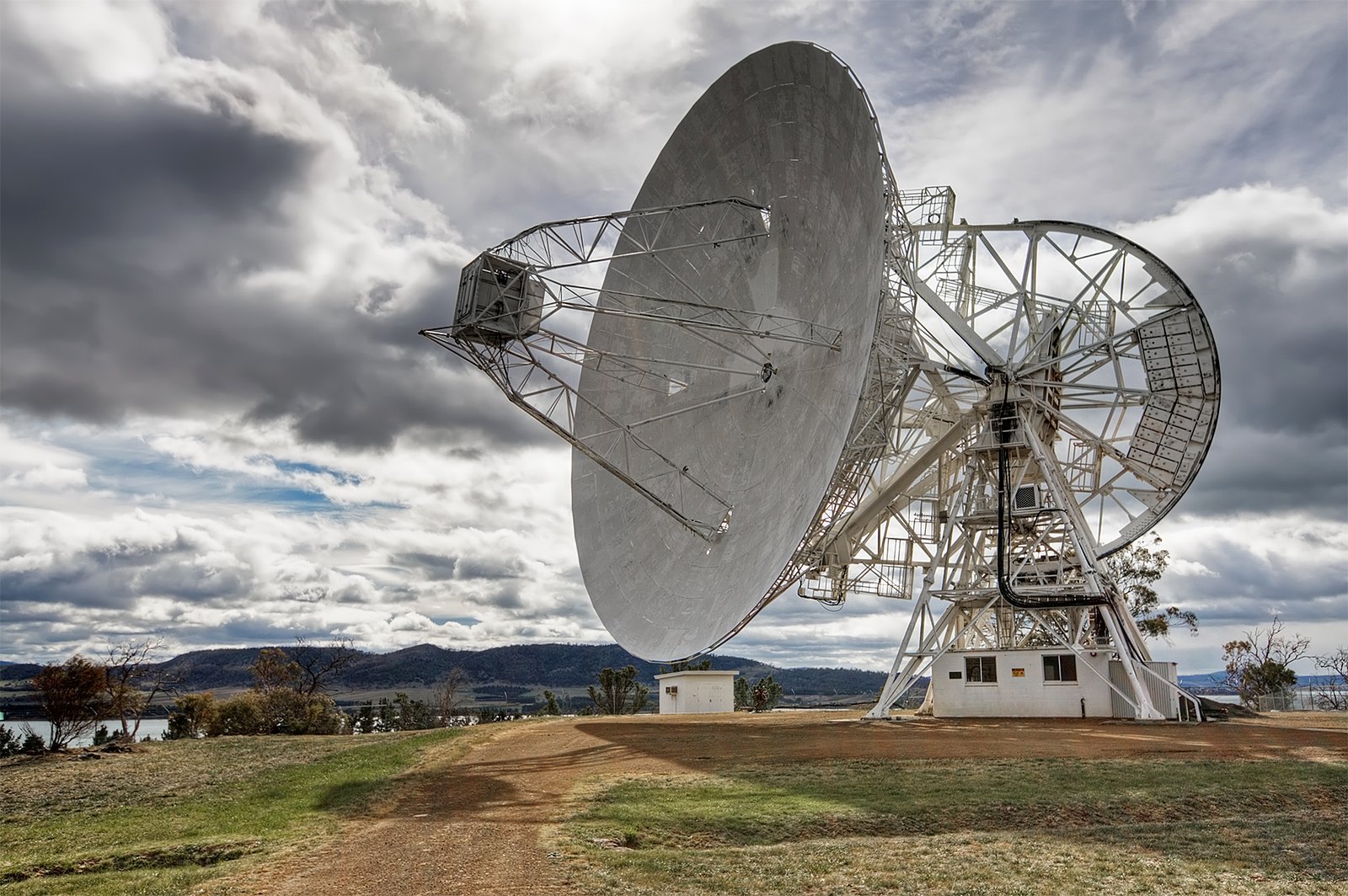 A 24-Year Satellite Record of Water Vapour, Now Open to Researchers